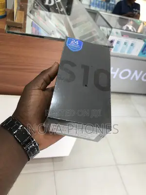 New Samsung Galaxy S10 128GB Blue