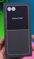 New Samsung Galaxy Z Flip8 256GB Black - 3