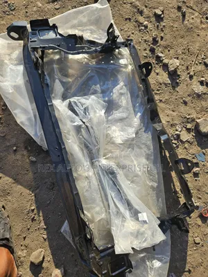 Toyota Corolla 2014-2017 Support Parts