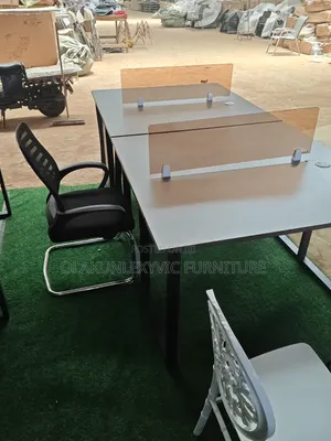 Discovery Office Table - Black Leg, Brown Surface