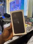 Apple iPhone 11 64GB Black - 3