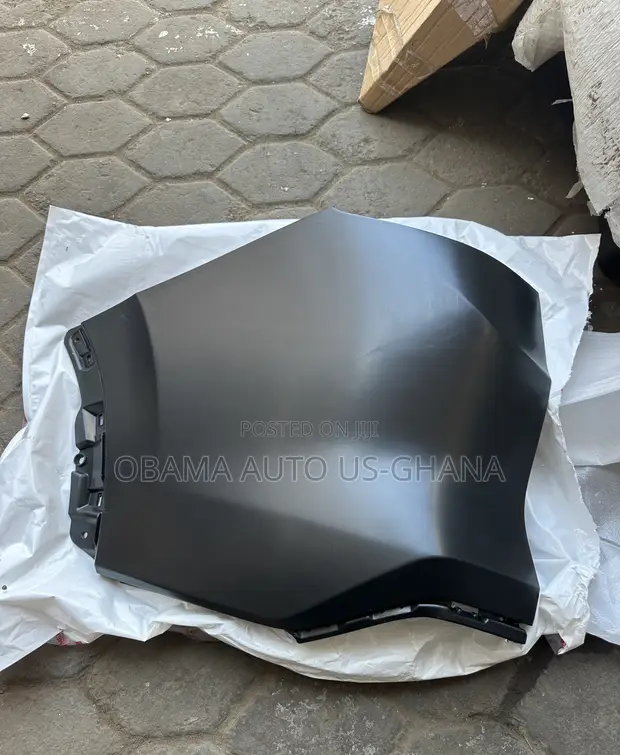 Honda CR-V Rear Bumper End Covers (2023-2025) - 1