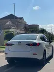 Mazda 3 2018 White - Canada Import - 1