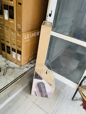 Samsung HW-S80CB/ZA 3.1.2 Channel Soundbar