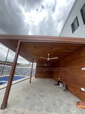 Luxury Outdoor Pergola Construction