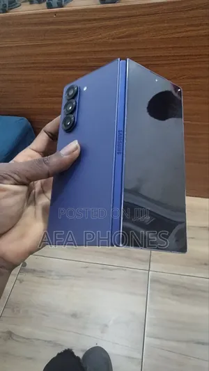 Samsung Galaxy Z Fold6 256GB Blue (UK Used)