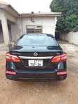 Nissan Sentra SV 2016 Black - 4