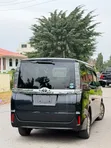 Toyota Voxy V 4WD 7-Seater 2015 Black - 1