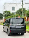 Toyota Voxy V 4WD 7-Seater 2015 Black - 4