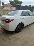 Toyota Corolla 2014 White - 3