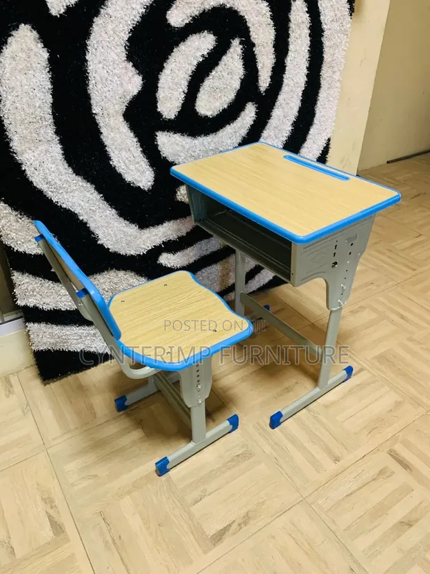 Children's Study Desk and Chair Set - 1