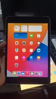Apple iPad mini 4 128GB Silver - 1