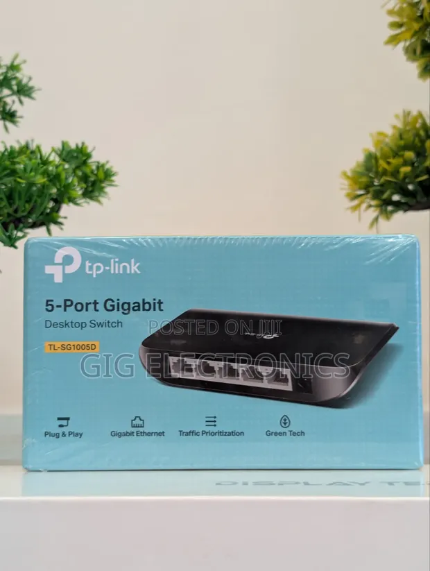 TP-Link 5-Port Unmanaged Gigabit Desktop Switch - 1