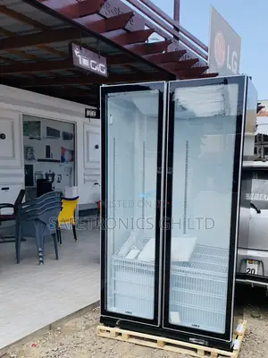 Pearl PVC-801-27AA 690L Double-Door Glass Display Fridge