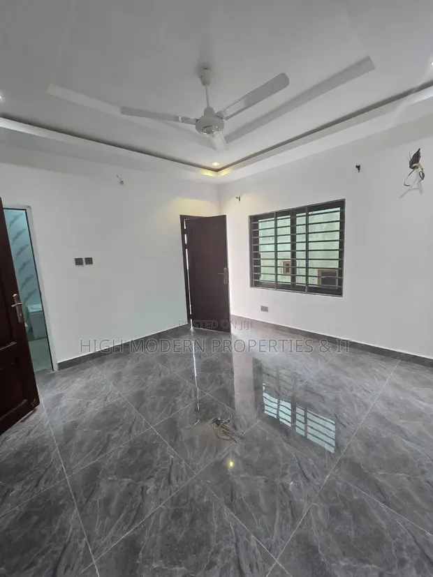 1 Bedroom House for Rent in East Airport, Accra - 1