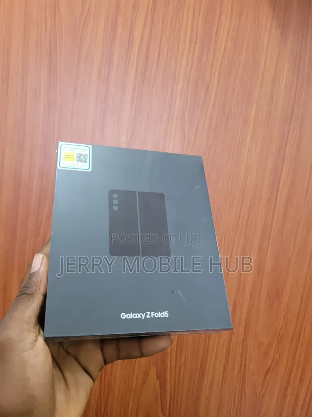 New Samsung Galaxy Z Fold 5 1 TB - 1