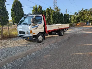 Hyundai Mighty 3.5 Ton Truck