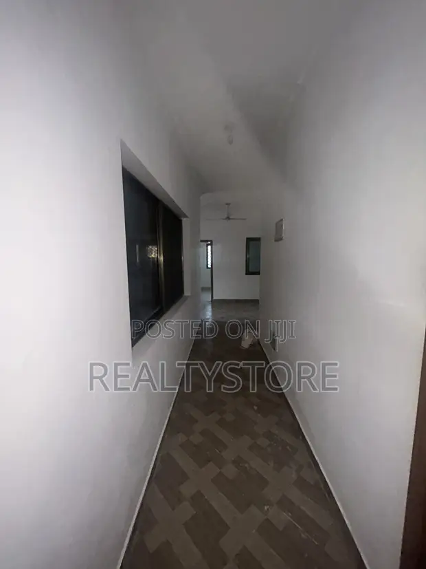 3 Bedroom Apartment for Rent in Taifa Street, Accra - 1