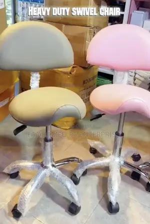 Heavy Duty Swivel Chair - Brand New