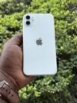 Apple iPhone 11 64GB White - 1