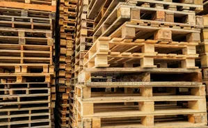 Wooden and Rubber Pallets for Commercial Use