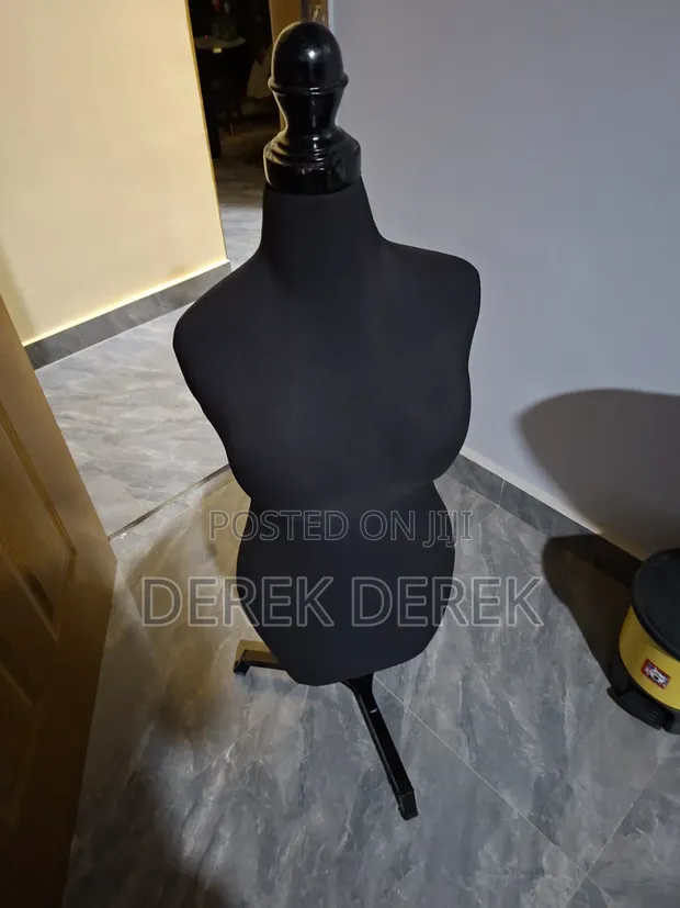 Used Female Mannequin for Sale - 1