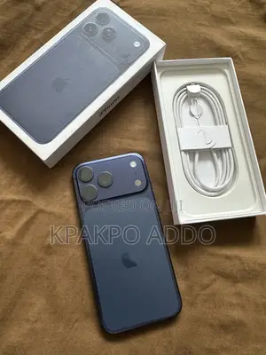 Apple iPhone 17 Pro Max 256GB Blue