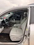 Toyota Highlander 2.7L 2WD 2013 Silver - 1