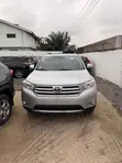 Toyota Highlander 2.7L 2WD 2013 Silver - 2