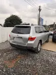 Toyota Highlander 2.7L 2WD 2013 Silver - 4