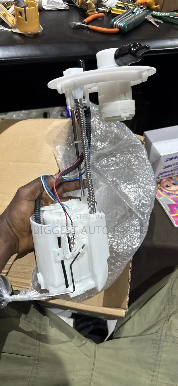 Brand New Toyota Yaris Fuel Pump - 1