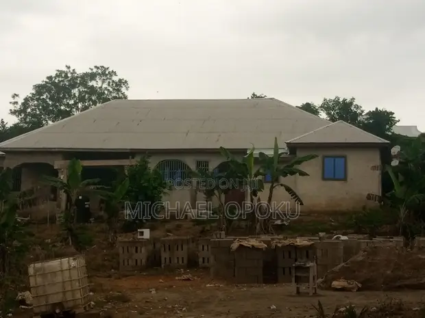 8-Bedroom House for Sale in Joy Residence, Adansi South - 1