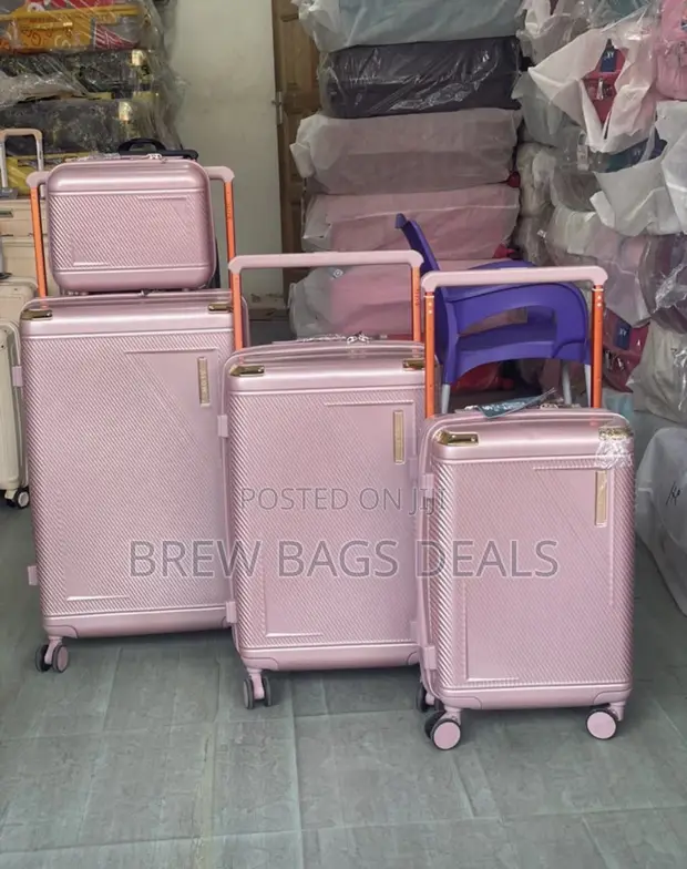 Premium Quality AK 4-Set Wide Handle Unbreakable Travel Bag - 1