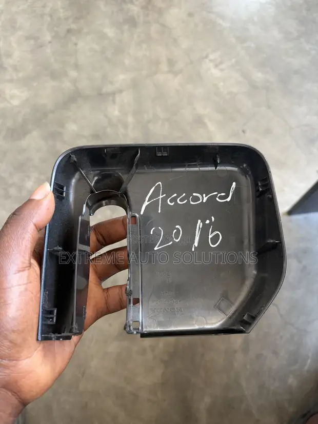 2014 Honda Accord Front Camera Cover and Bracket OEM - 1