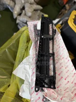 Honda CR-V 2026 Shutter Grille with Motor