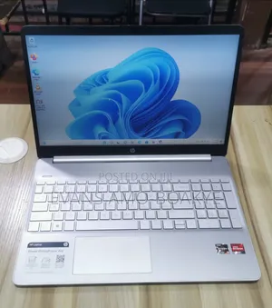 HP 15 Laptop: AMD Ryzen 3, 16GB RAM, 256GB SSD