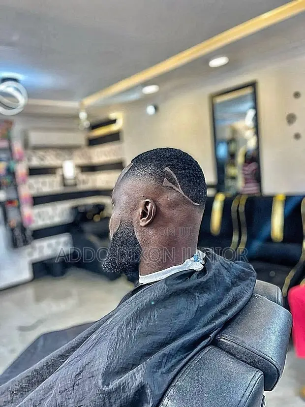 Unisex Barber/Hairdresser at Awoshie - 1