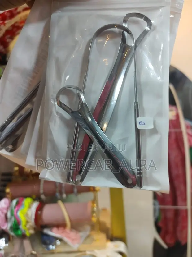 Metallic Tongue Scraper Set - 1