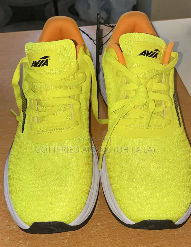 Avia Yellow Athletic Shoes - Size 8.5 - 1