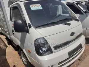 Kia Bongo Refrigerator Truck 2015