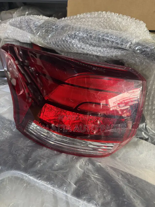 Mitsubishi Outlander 2016-2018 Tail Light - 1