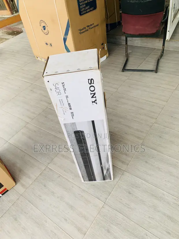 Sony 600W 5.1ch Home Cinema Soundbar System | HT-S40R - 1