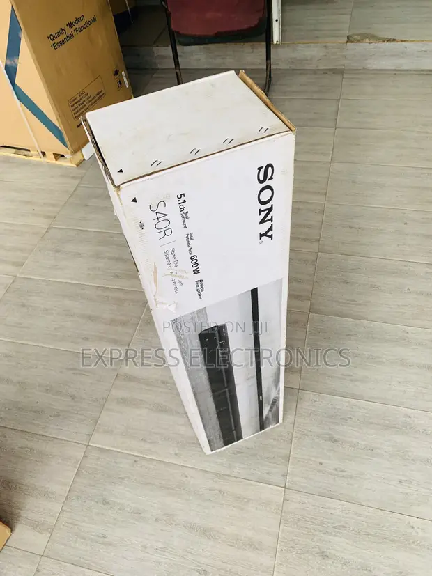 Sony 600W 5.1ch Home Cinema Soundbar System | HT-S40R - 1