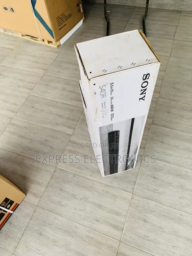 Sony 600W 5.1ch Home Cinema Soundbar System | HT-S40R - 1