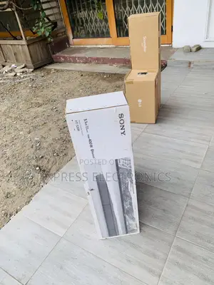 Brand New Sony 400W 5.1ch Wireless Home Cinema Soundbar System [HT-S20R]