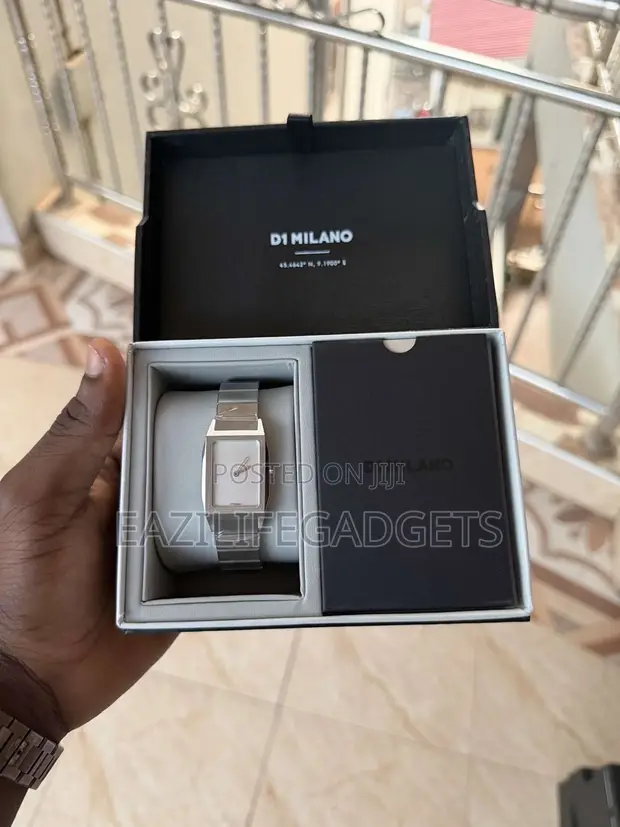 D1 Milano Ultra Thin Watch 41mm Case Size - 1