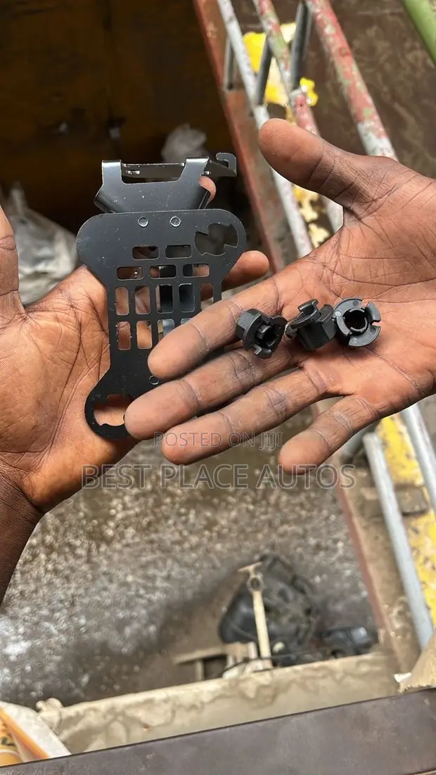 Honda Civic 2019 Radar Bracket - 1
