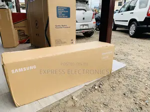 Samsung Q-Series HW-Q930F 9.1.4ch Soundbar with Subwoofer