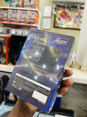 Handheld Game Console J36 Ultra - 1000+ Games