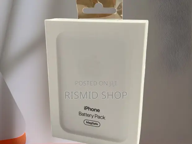 Magnetic Snap-on Battery Pack for iPhone - 1